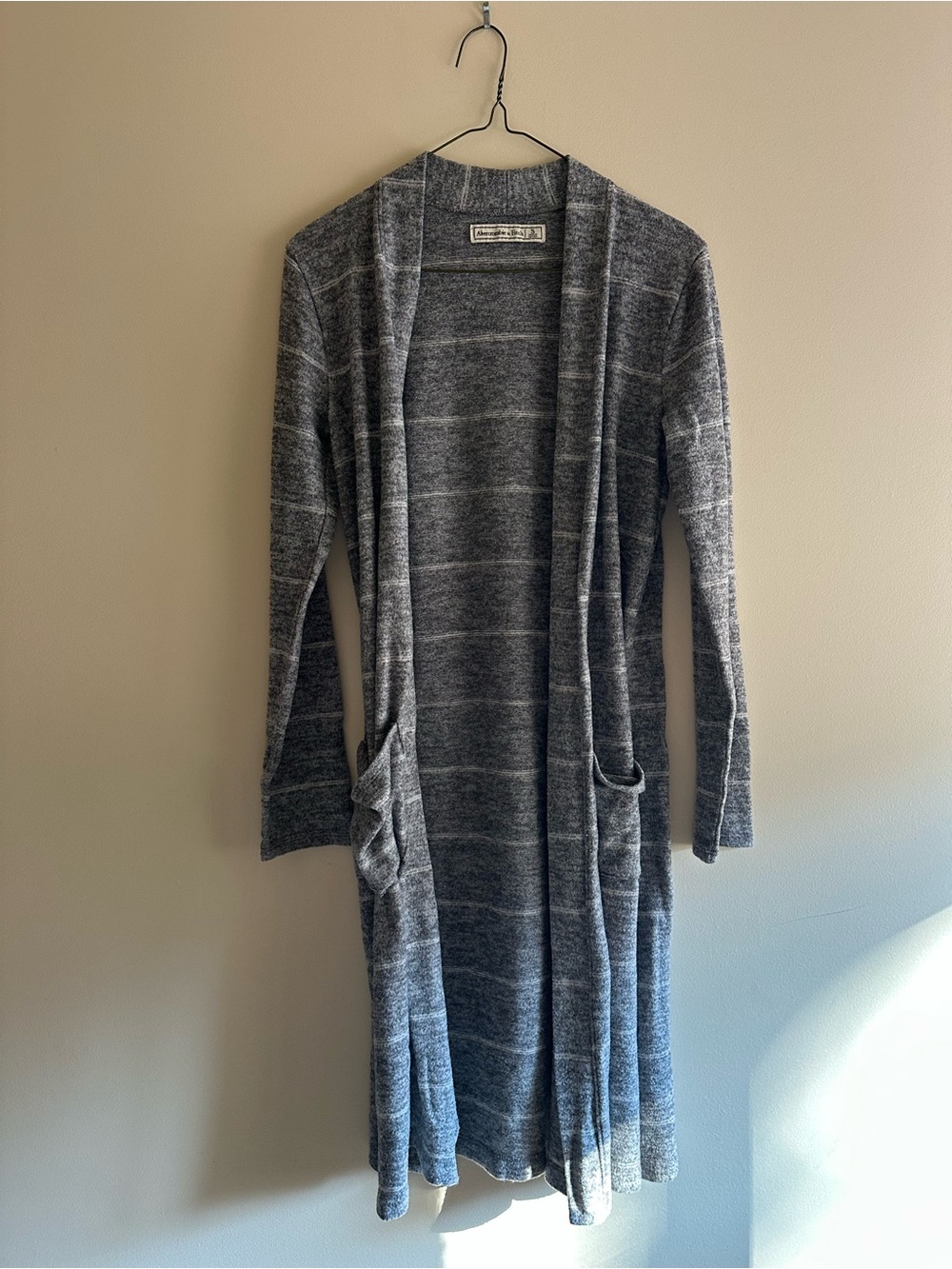 Abercrombie & Fitch Gray Heathered Longline Open Cardigan